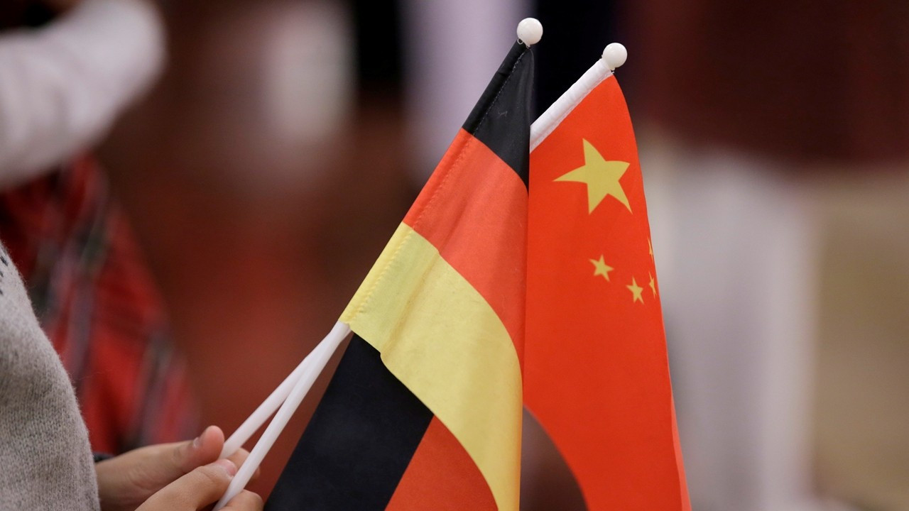 Almanya'da 'Çin' krizi: AfD'li siyasetçinin asistanına gözaltı