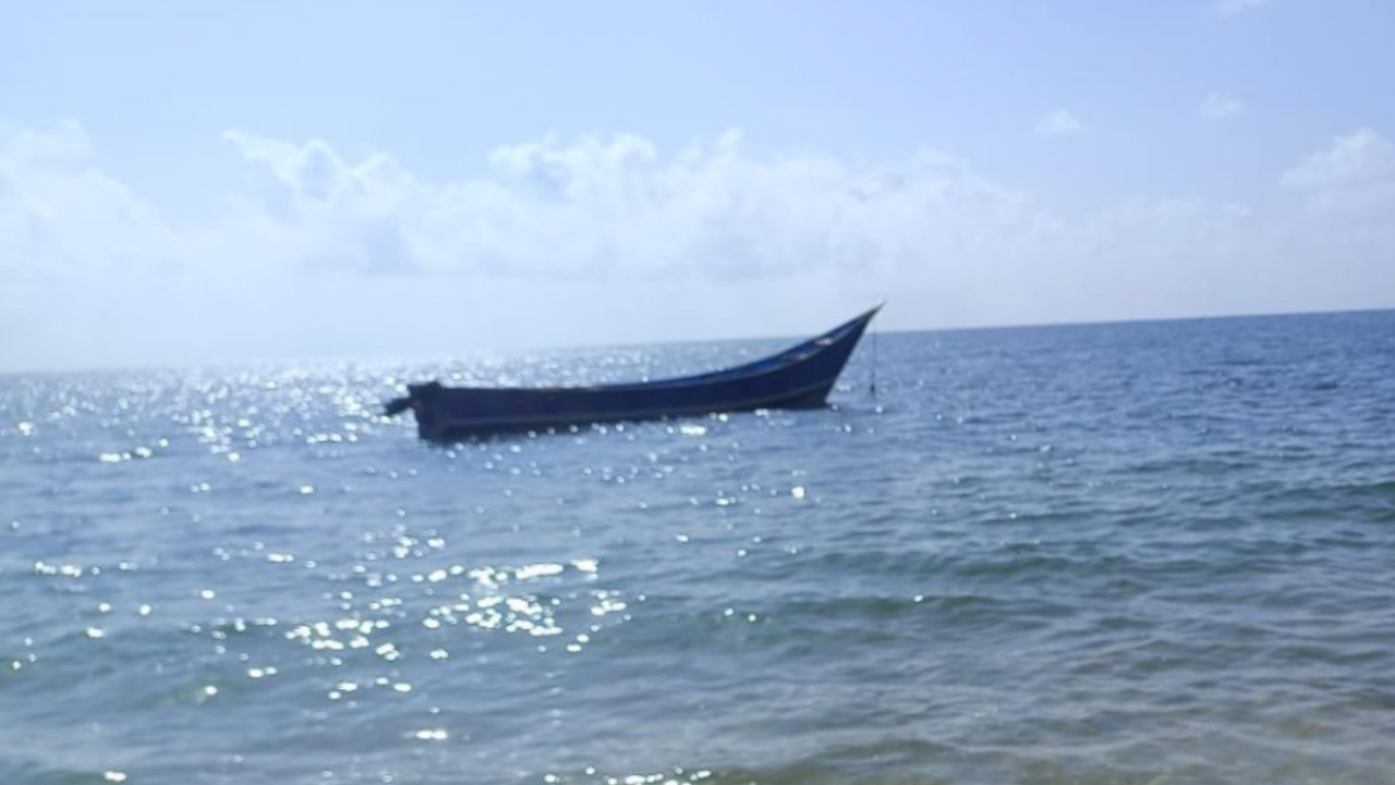 Aden Körfezi'den facia: Tekne alabora oldu, 16 kişi öldü