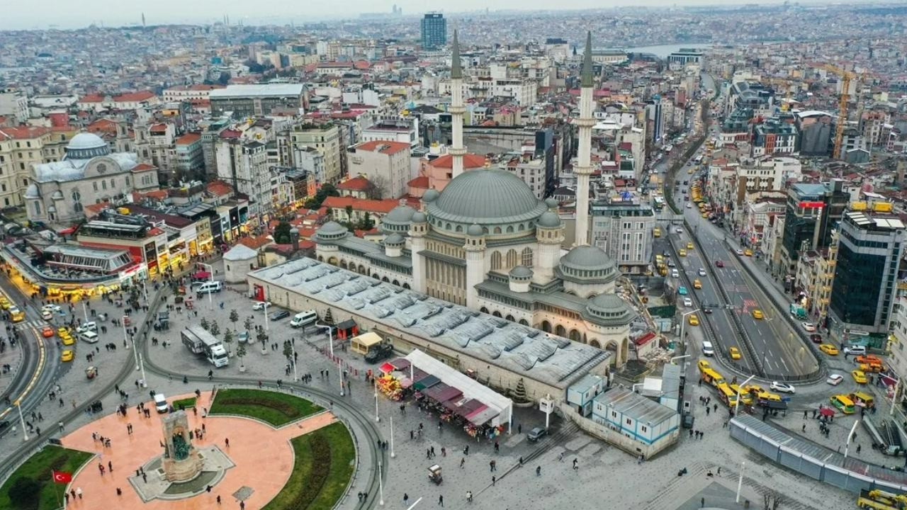 İstanbul Valisi Davut Gül duyurdu: 1 Mayıs için Taksim kararı açıklandı