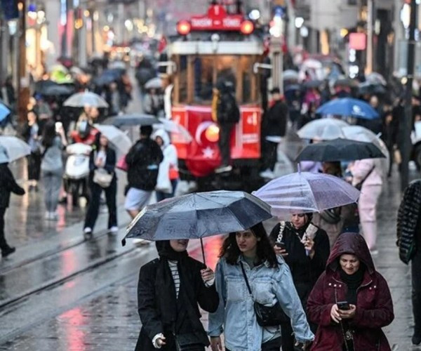 İstanbul dahil birçok il için gök gürültülü sağanak yağış alarmı