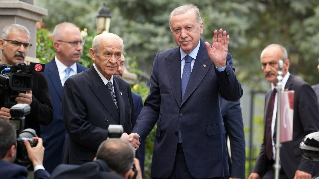 Yerel seçim sonra ilk kez: Cumhurbaşkanı Erdoğan ile Bahçeli bir araya geldi