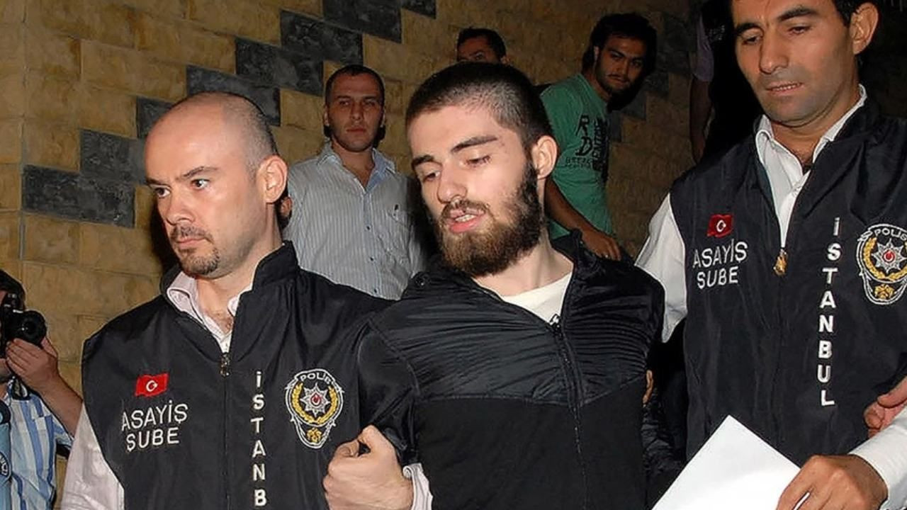 Münevver Karabulut’un katili Cem Garipoğlu’nun otopsi fotoğrafları ortaya çıktı - Sayfa 1