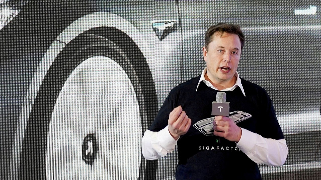Musk'tan işten çıkarma kararı: Tesla ekibini kovuyor