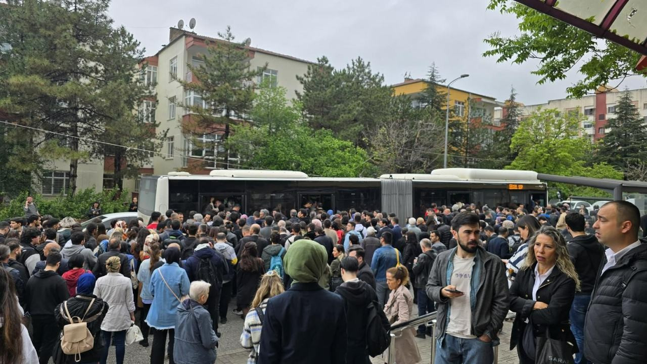 Ankara'da kuvvetli yağış sonrası metro seferlerinde aksama