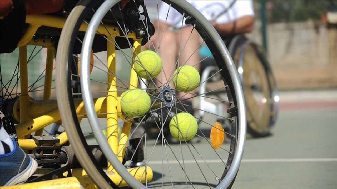 Tekerlekli Sandalye Dünya Takımlar Tenis Şampiyonası Antalya'da başladı