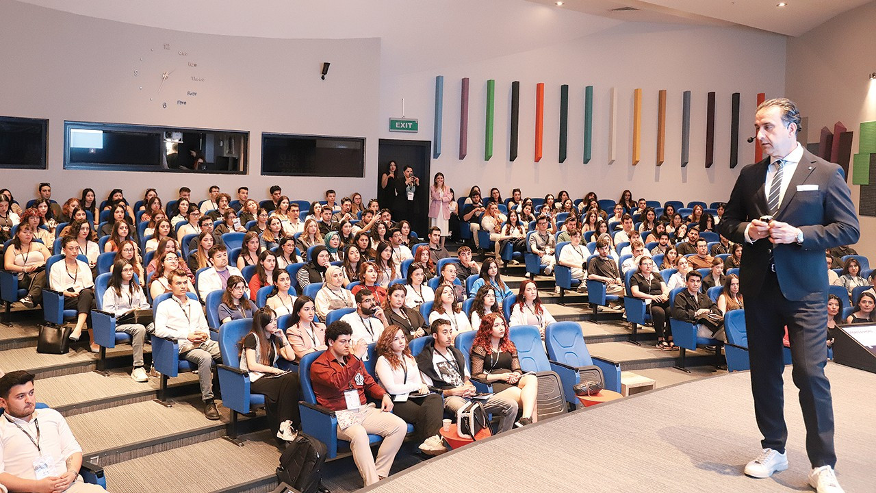HUGO BOSS, 300 öğrenciyi Future Summit’te ağırladı