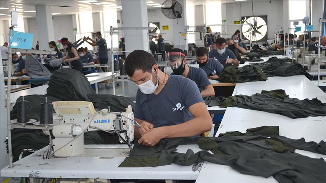 Denizli'den 2023'te 1,4 milyar dolar tekstil-konfeksiyon ihracatı yapıldı