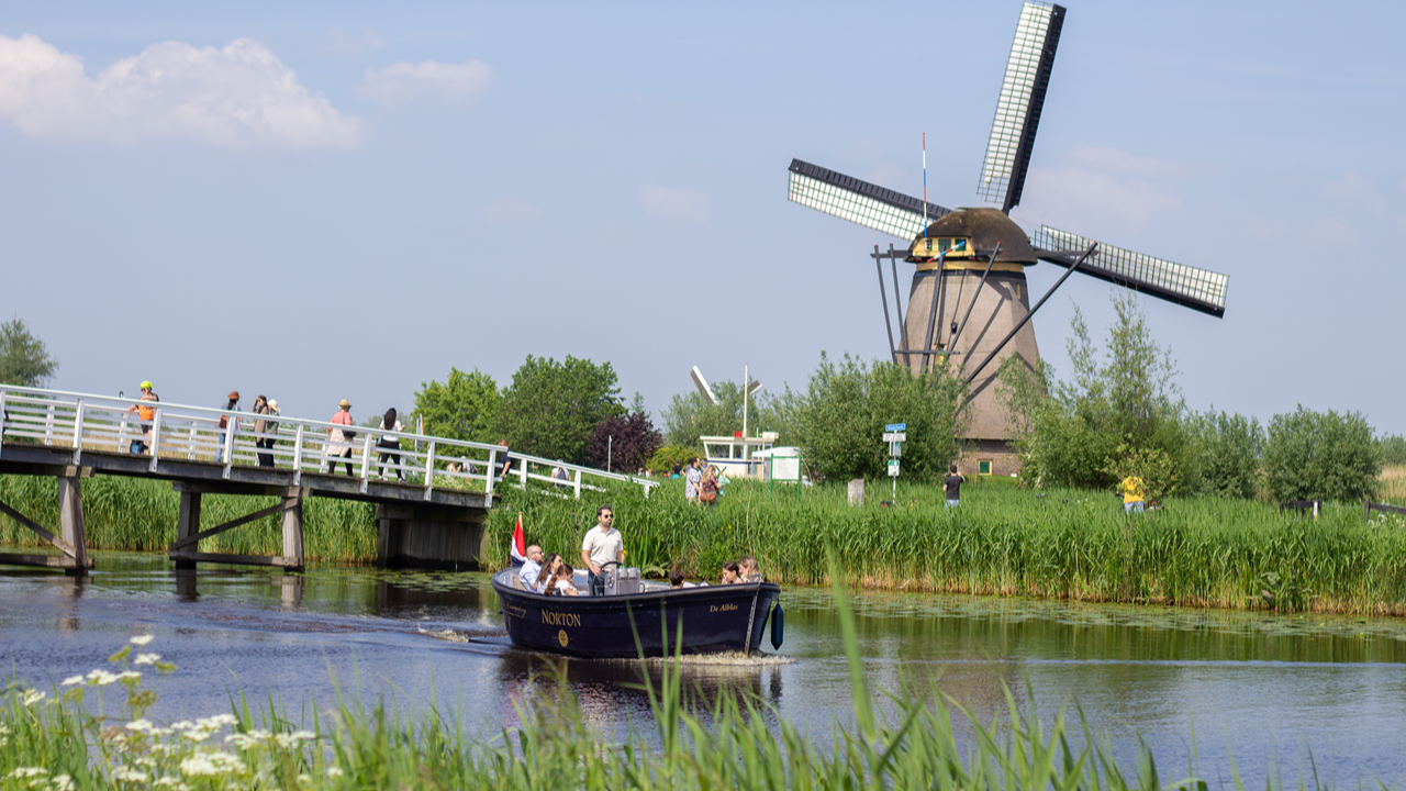 Hollanda'da 700 değirmenin kapıları ziyarete açıldı
