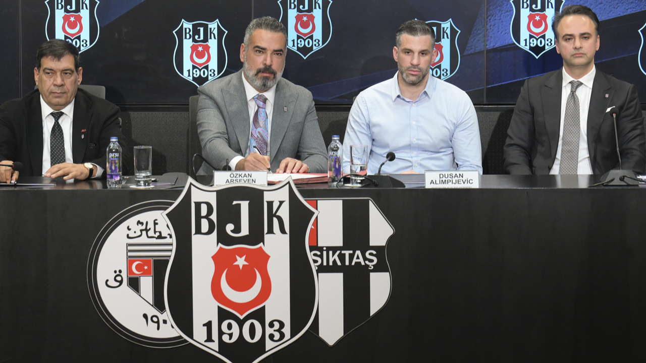 Beşiktaş'ta Dusan Alimpijevic için imza töreni düzenlendi