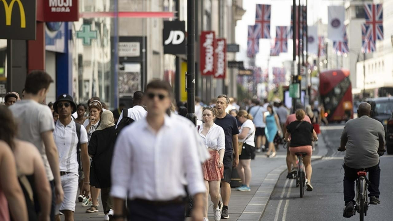 İngiltere'de işsizlik ilk çeyrekte arttı: En yüksek seviyeyi gördü