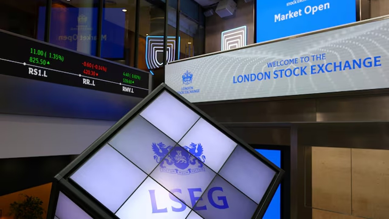 LSEG yatırımcıları 2 milyar dolarlık hisse sattı