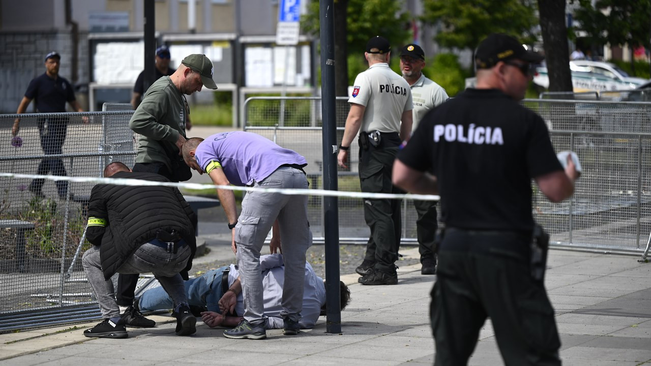 Slovak başbakana saldırı anı ortaya çıktı
