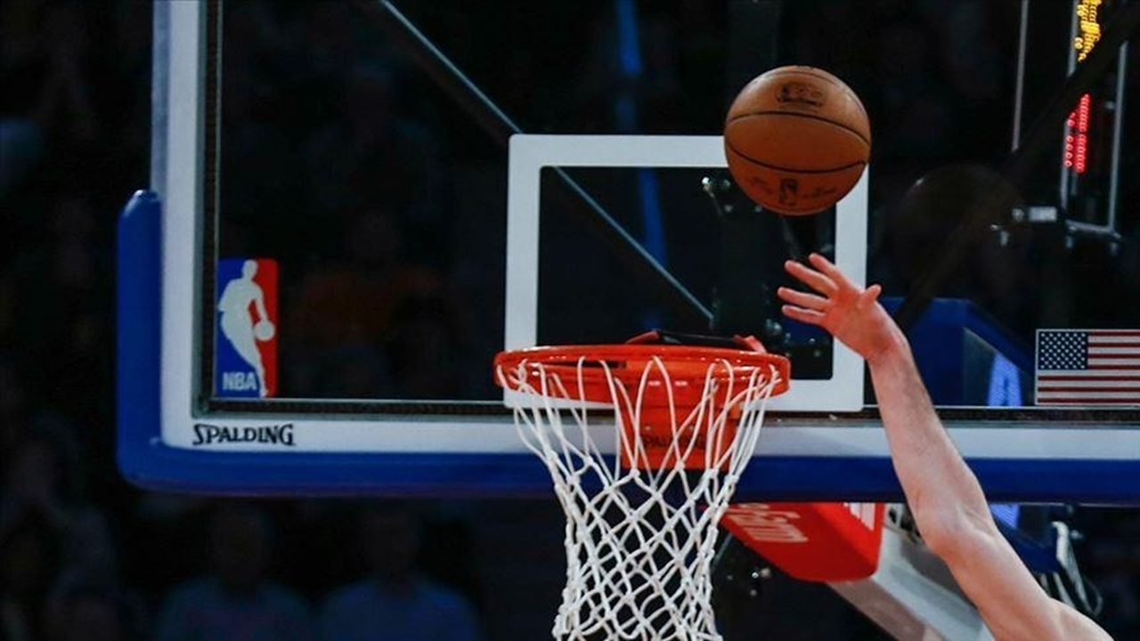 NBA'de Timberwolves seriyi 7. maça taşıdı