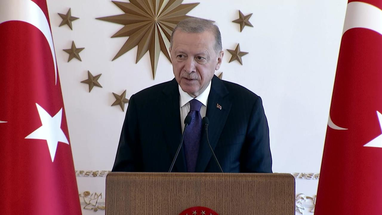 Cumhurbaşkanı Erdoğan gençlerle buluştu: Tüm imkanları seferber ettik