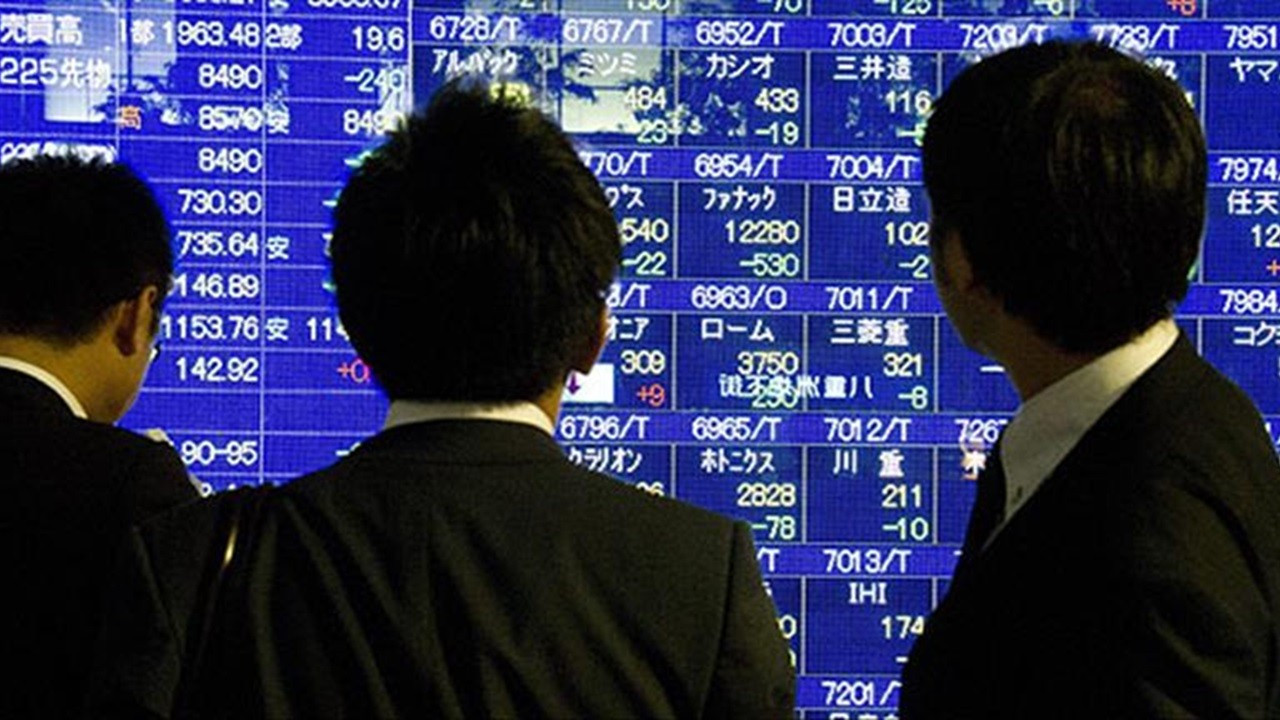 Japonya'da en büyük 3 finans şirketinin yıllık net karı zirveye ulaştı