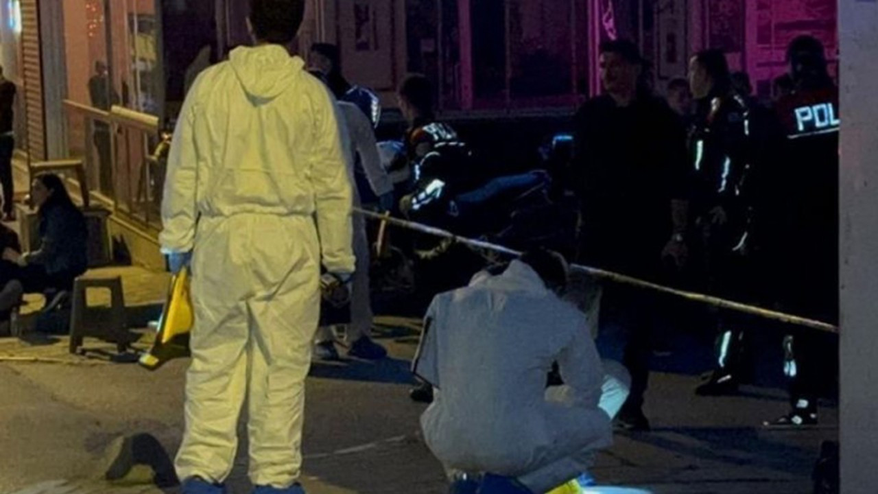 Son dakika gelişmesi... İstanbul Üsküdar'da pastaneye silahlı saldırı! 3 ölü