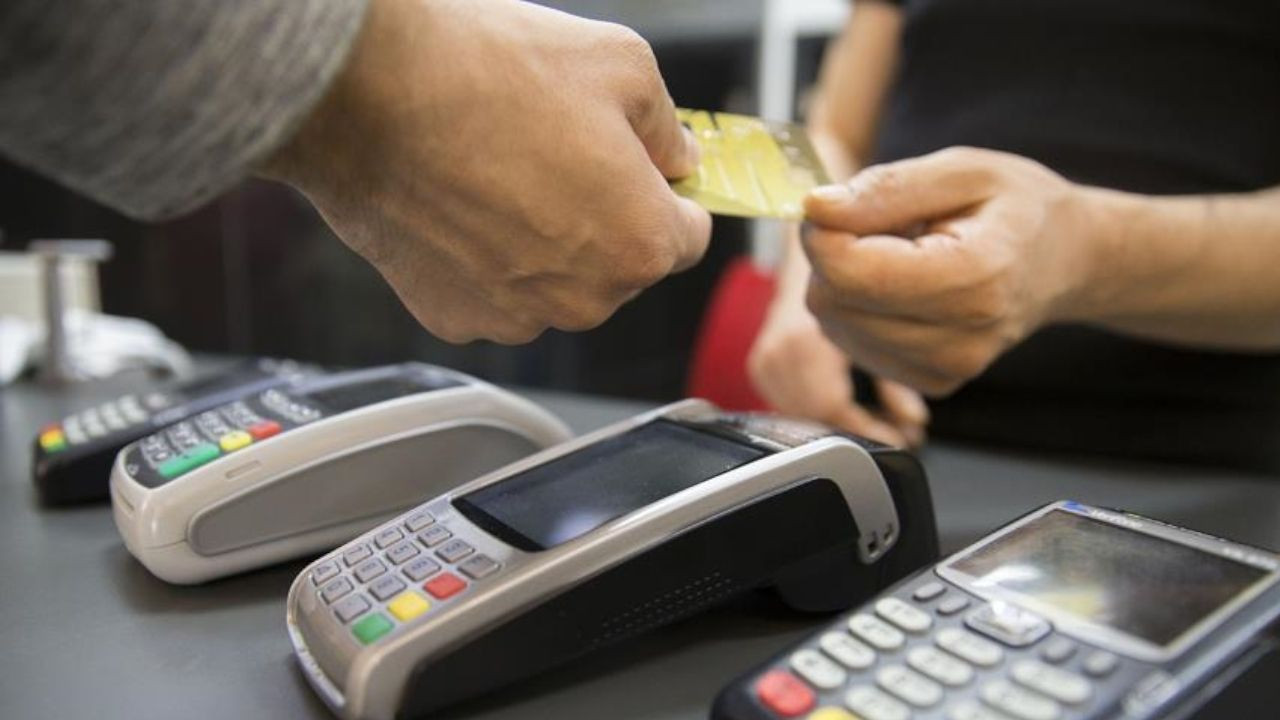 Kredi kartı, ihtiyaç kredisi, ek hesap: Borcu en çok artan iller belli oldu - Sayfa 4