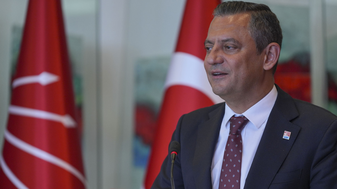 CHP lideri Özgür Özel'den 16 parti liderine bayram telefonu
