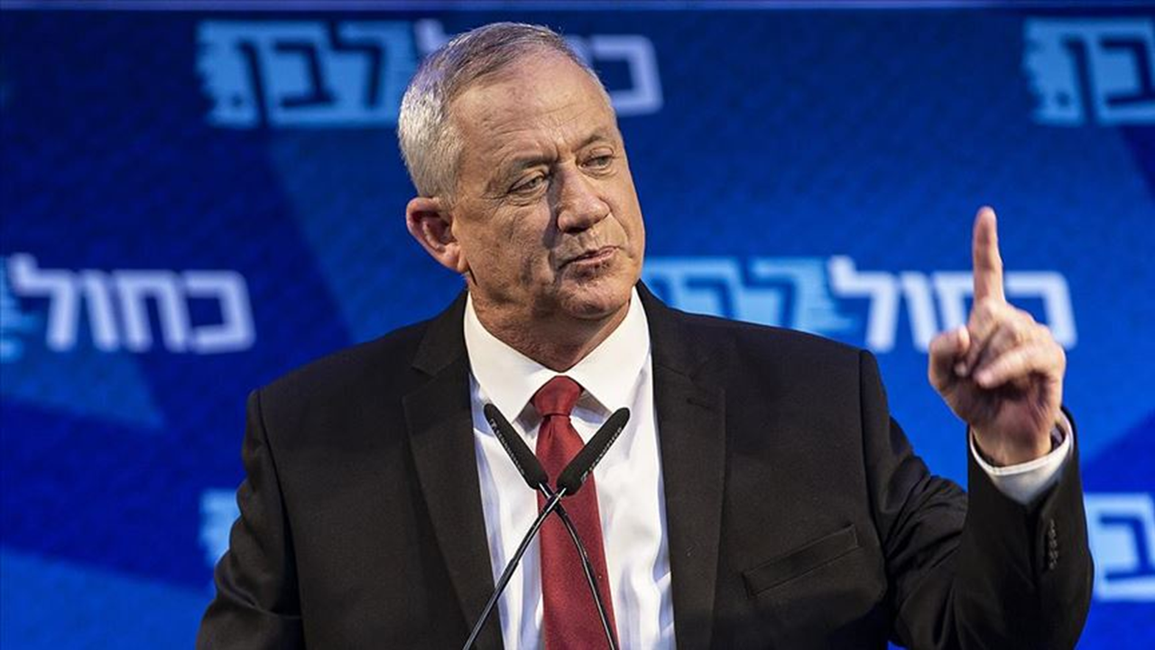 İsrail Savaş Kabinesi üyesi Gantz'ın partisi, Meclisin feshedilmesi için tasarı sundu