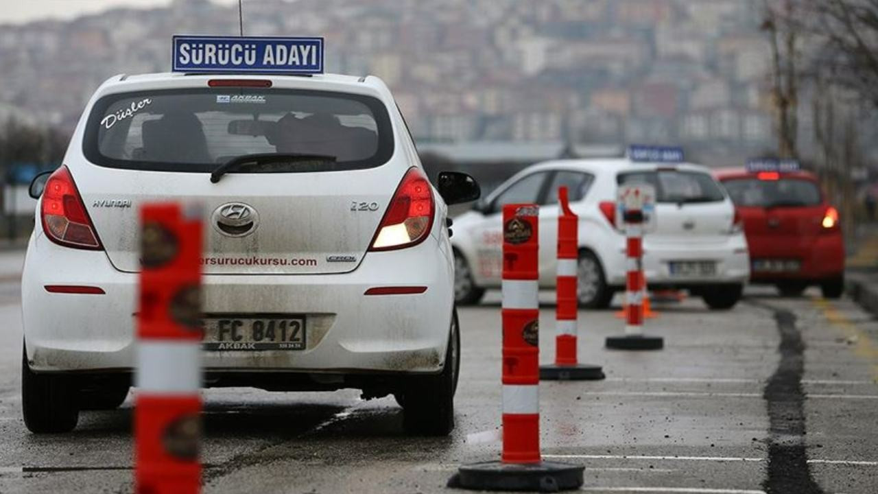 Sürücü eğitim araçlarıyla ilgili karar