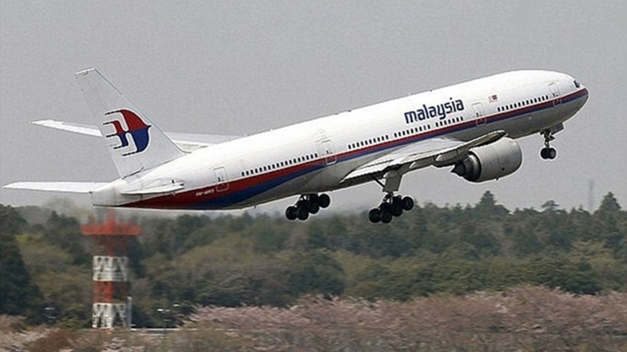 Yeri 10 yıl bulunamıyordu: Kayıp Malezya uçağının enkazı ortaya çıkmak üzere!