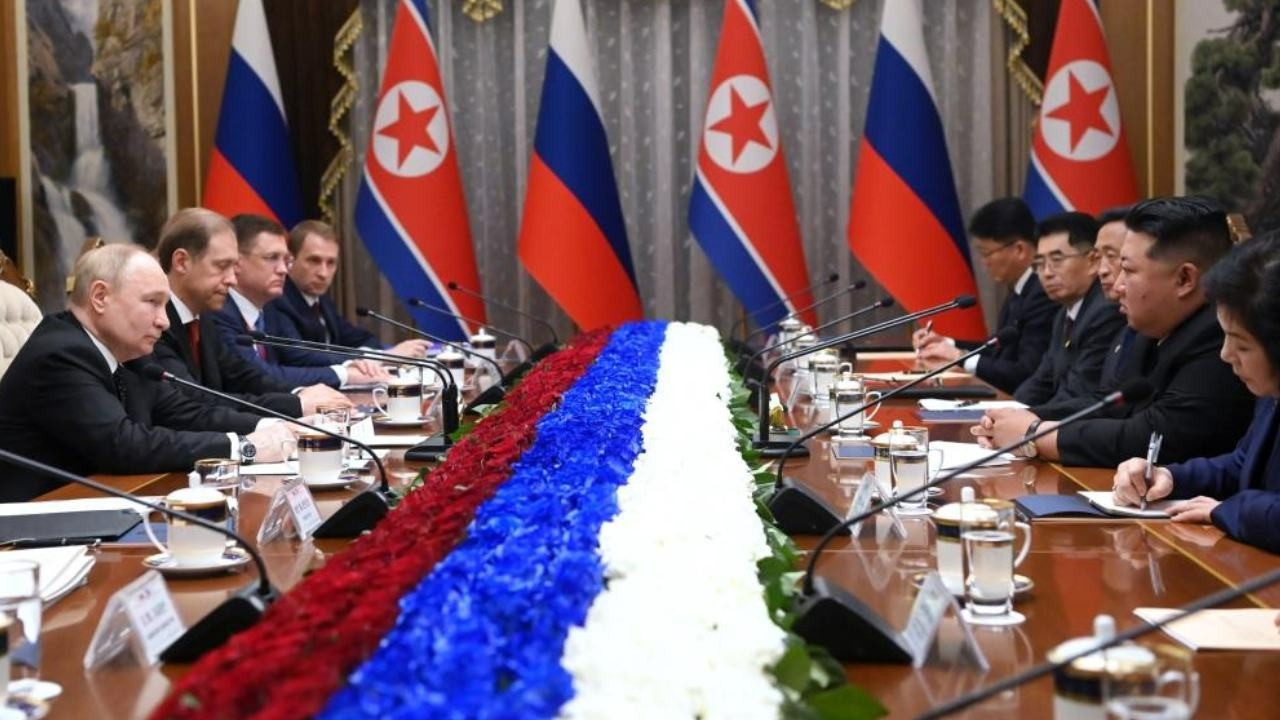Rusya ve Kuzey Kore arasındaki anlaşmaya Putin'den ilk açıklama: Saldırı durumunda...