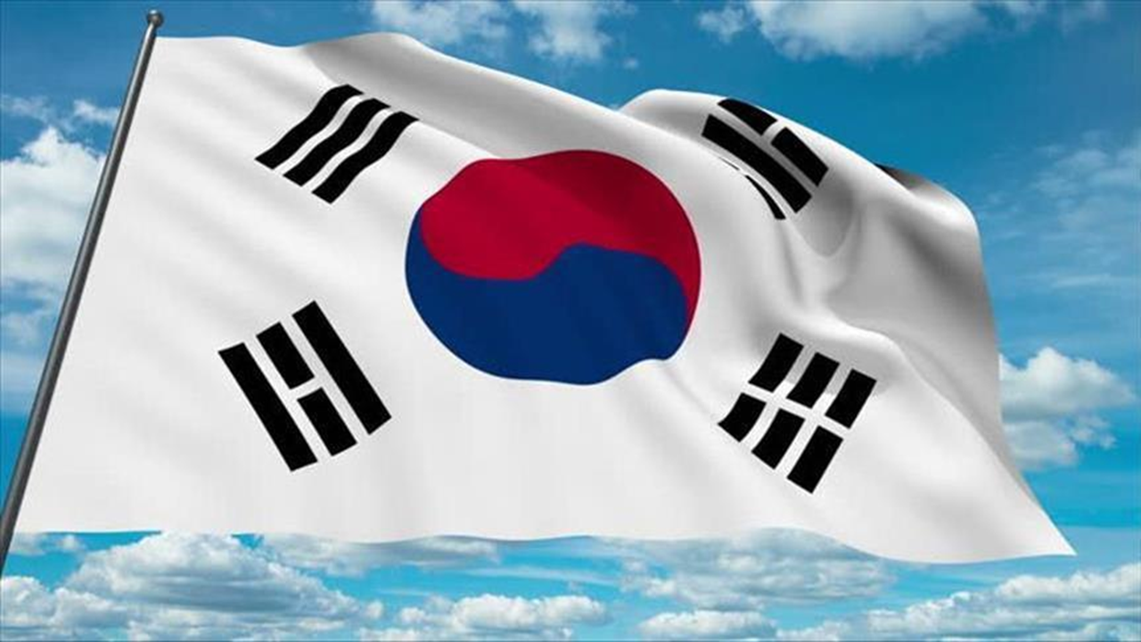 Güney Kore, yaptırım ihlali şüphesiyle bir gemiye el koydu