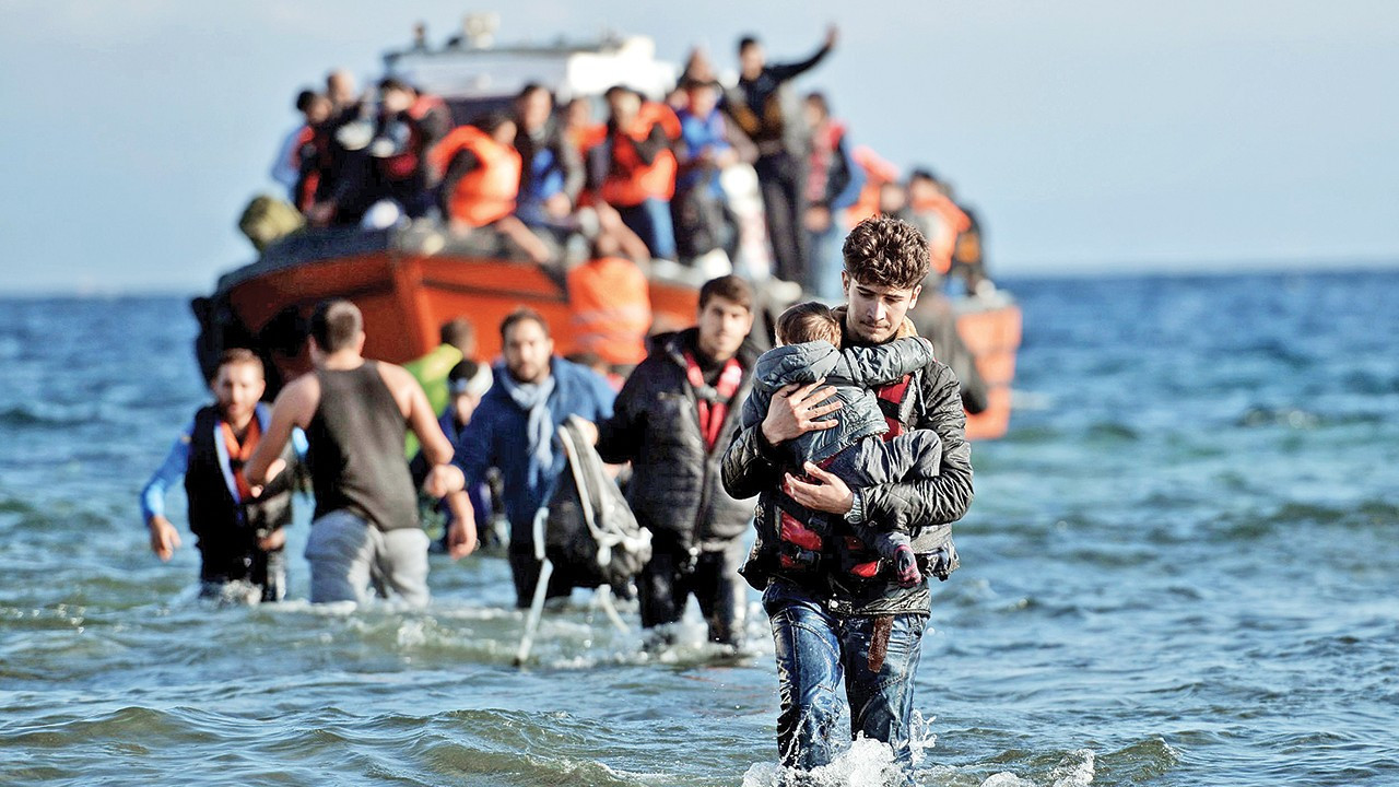 Dünyada mültecilere karşı iyimser bakış azalıyor