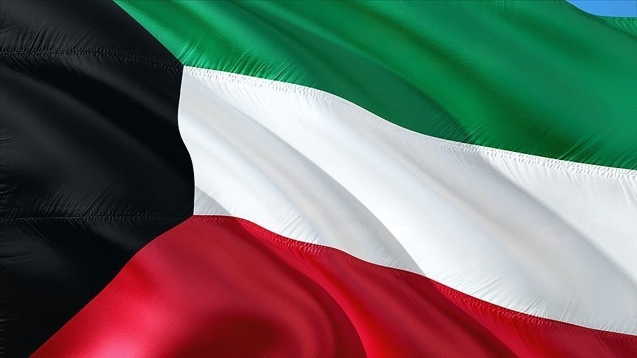 Kuveyt'ten Lübnan'daki vatandaşlarına acil çağrı!