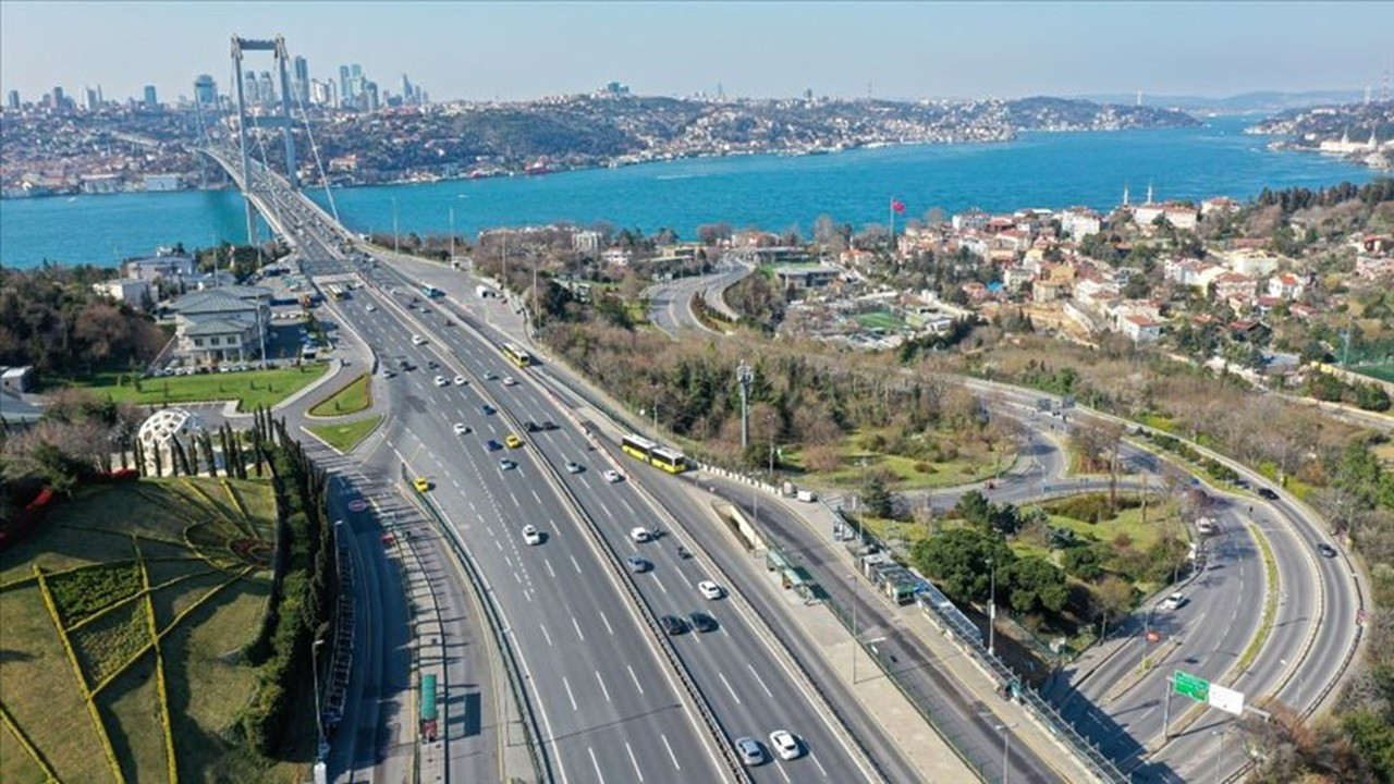 İstanbul'da tatil sonrası haftanın ilk iş gününde trafik akışı sakin