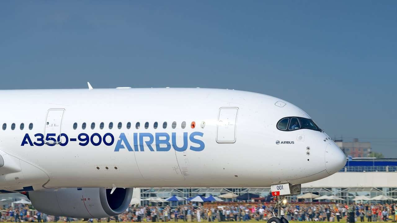 Airbus 2024 için uçak teslim hedefini düşürdü