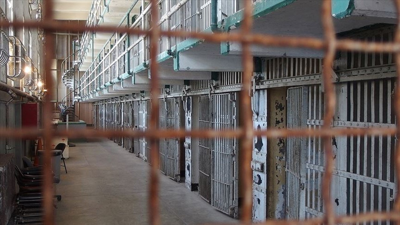26 kişiyi idam eden ünlü cellat hayatını kaybetti