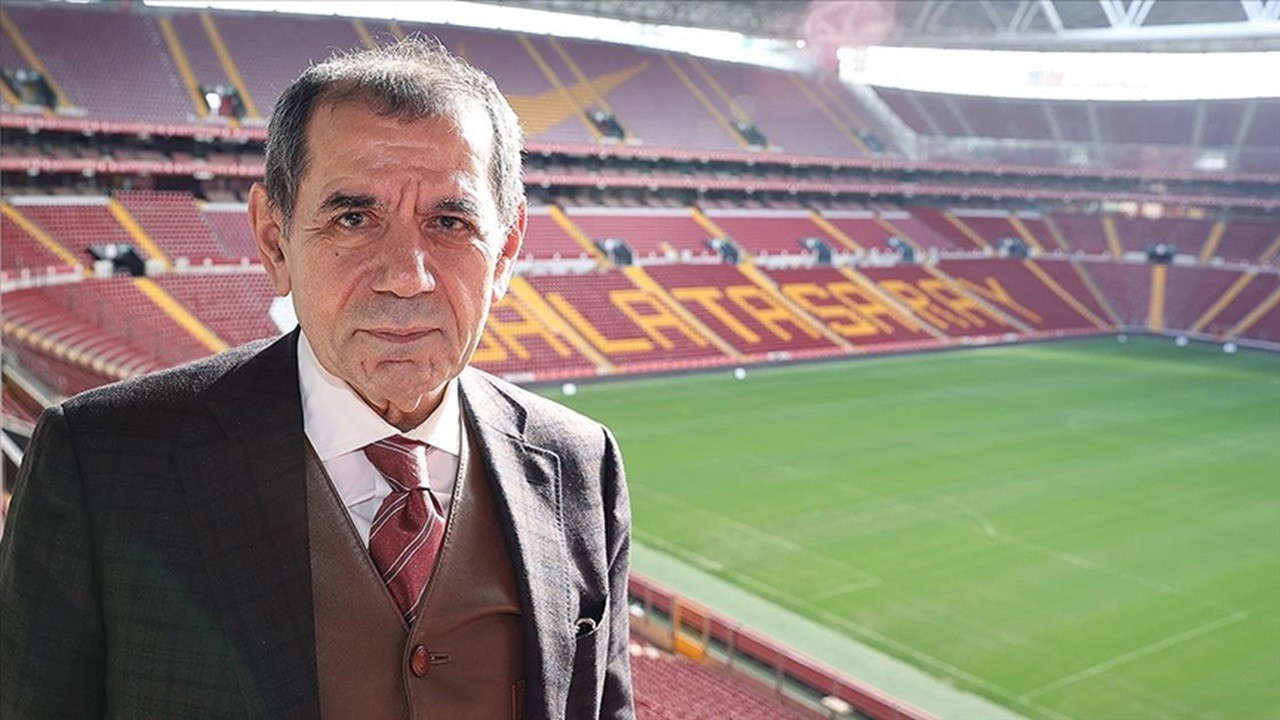 Galatasaray Başkanı Dursun Özbek'ten transfer açıklaması: Şampiyon takımın kadrosunu...