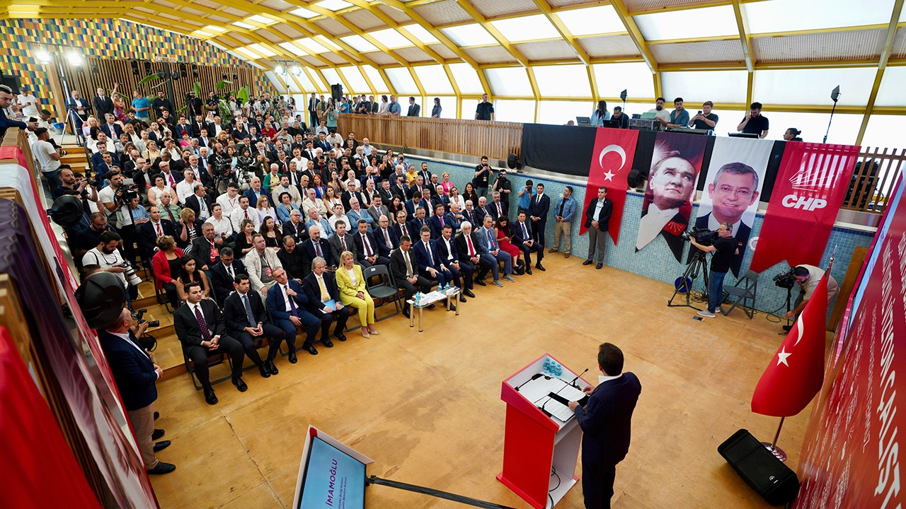 CHP Genel Başkanı Özel'den 'gri liste' eleştirisi: “Övünülecek değil utanılacak bir durum”