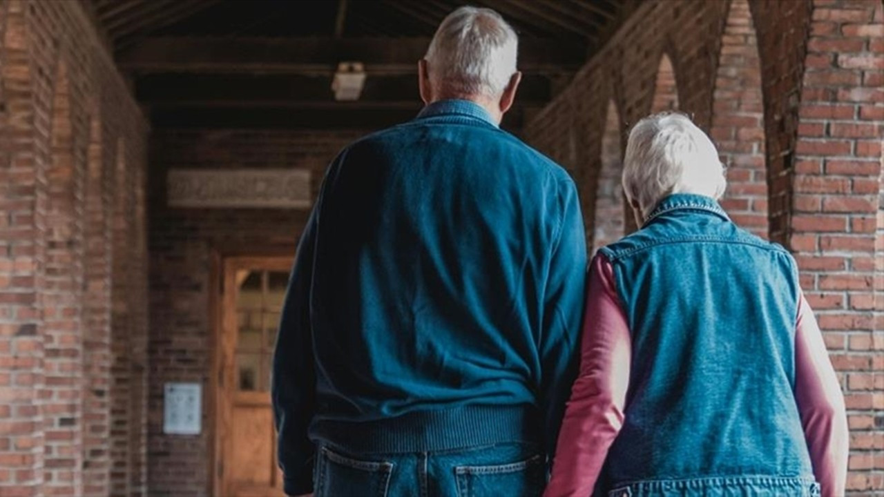 50 yıllık evliydiler: Ötanazi ile yaşamlarına son verdiler