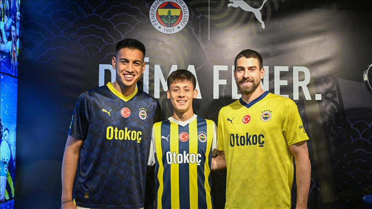 Fenerbahçe ve Otokoç'tan işbirliğine devam kararı