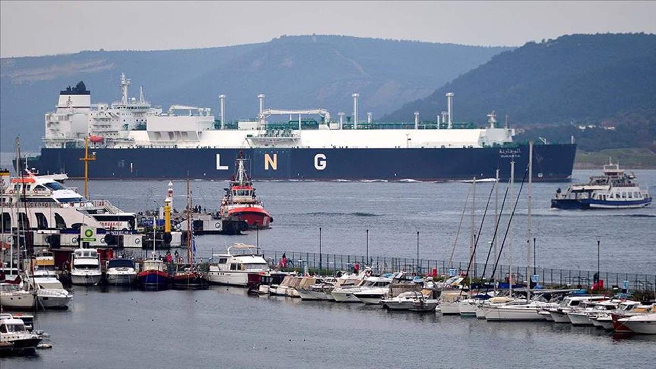 Cezayir'den yola çıkan LNG gemisi 3 Temmuz'da Aliağa'da olacak