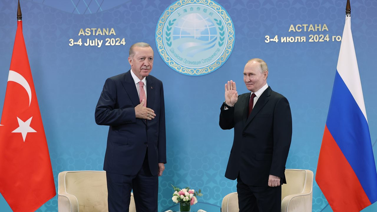 Cumhurbaşkanı Erdoğan, Putin'le görüştü: Nükleer santral ve 100 milyar dolarlık ticaret masada