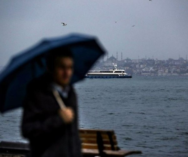 İstanbul dahil birçok il için gök gürültülü sağanak uyarısı