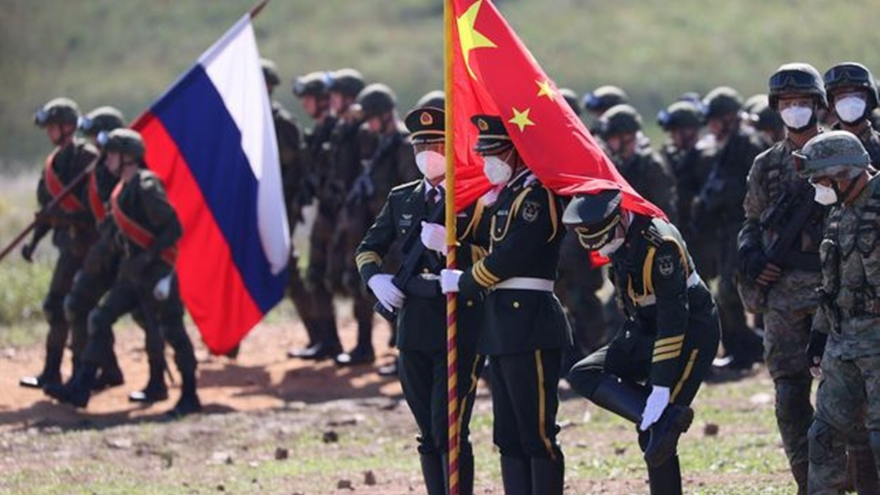 Çin ve Rusya'dan ortak 'sınır ötesi' tatbikatı