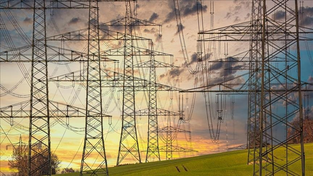 Spot elektrik piyasası işlem hacminde yüzde 13'lük artış