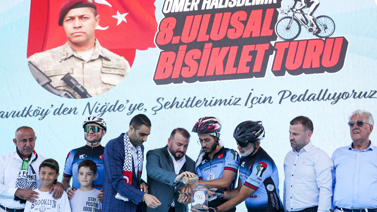 'Ömer Halisdemir Bisiklet Turu' İstanbul'dan başladı