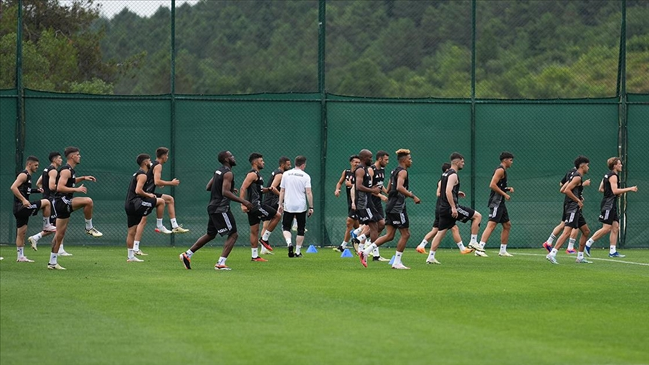 Beşiktaş yeni sezon hazırlığı için Avusturya'da