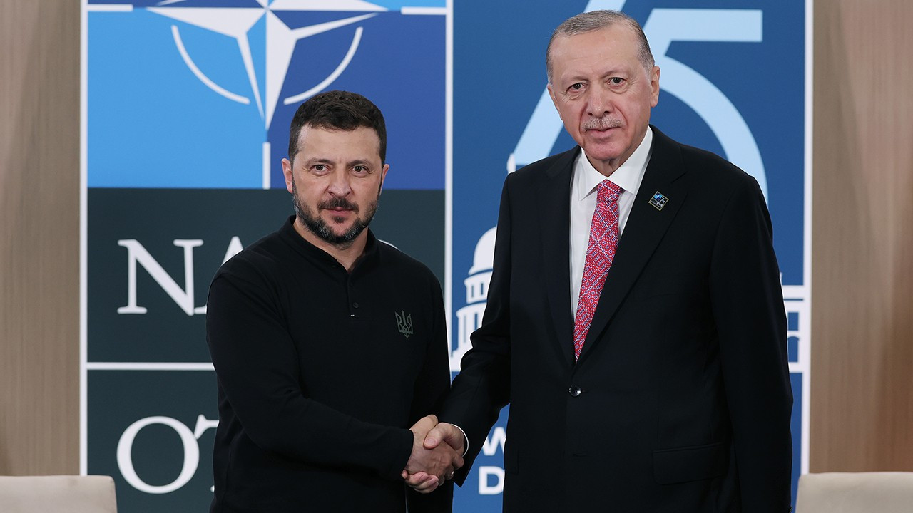 Erdoğan Zelenskiy ile bir araya geldi
