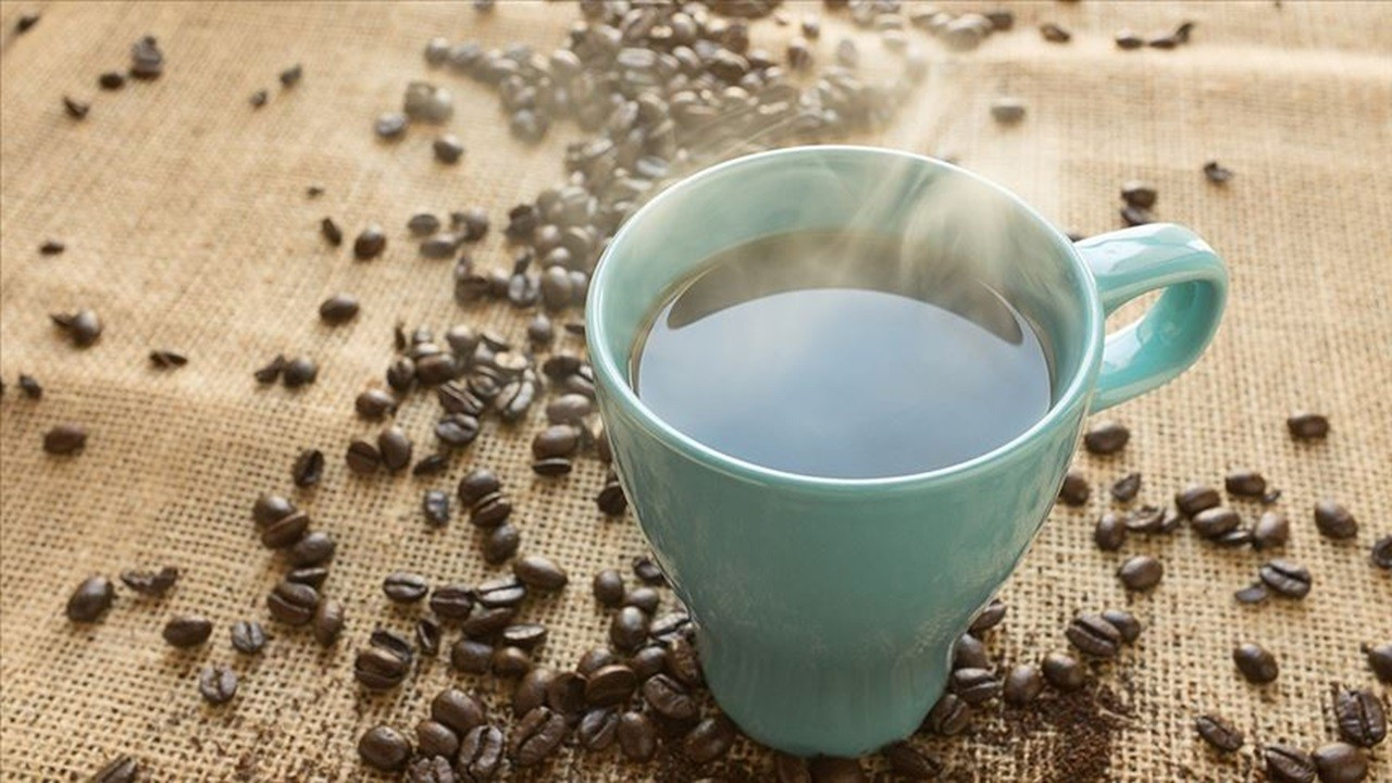 Sıvı kaybına sebep oluyor: Yaz mevsiminde fazla kafein tüketimine dikkat!