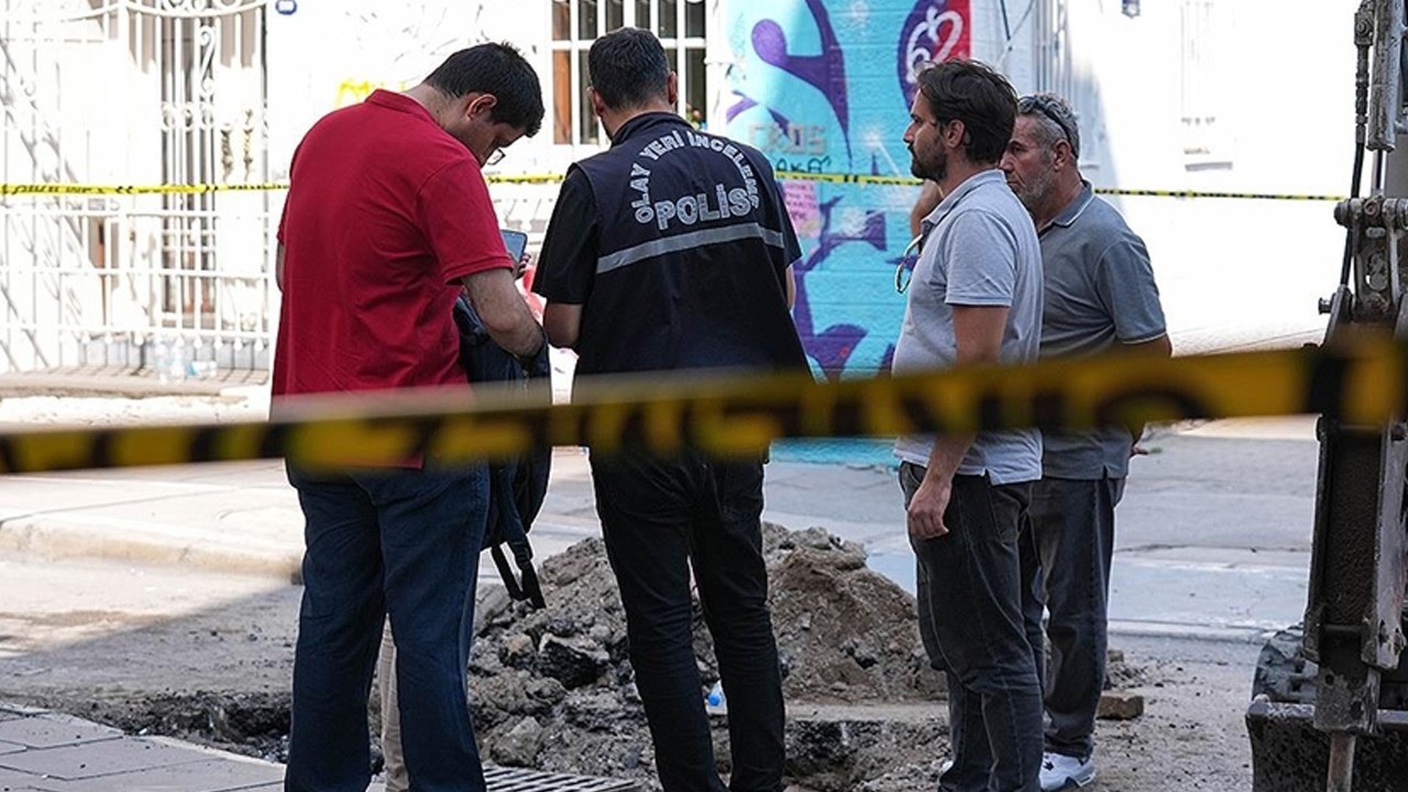 İzmir'de 2 kişinin elektrik akımına kapılarak ölmesiyle ilgili 29 kişi hakkında gözaltı kararı