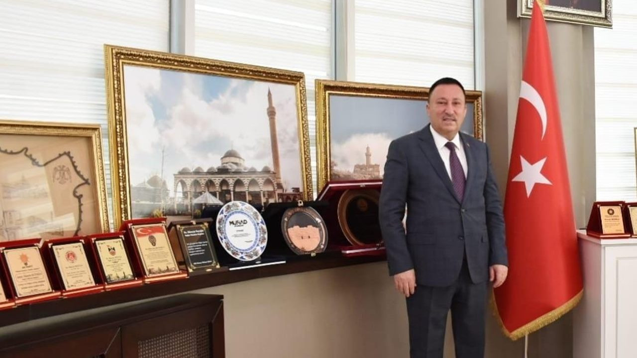Bağlar'ın eski belediye başkanı Hüseyin Beyoğlu'na tutuklama