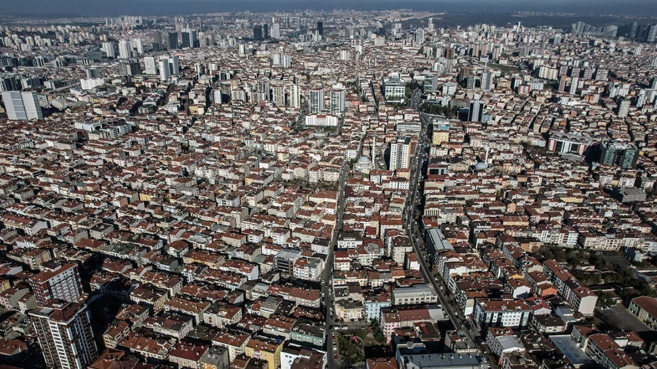 İstanbul, Ankara ve İzmir'deki ortalama konut fiyatı belli oldu! Enflasyona göre reel düşüş var - Sayfa 1