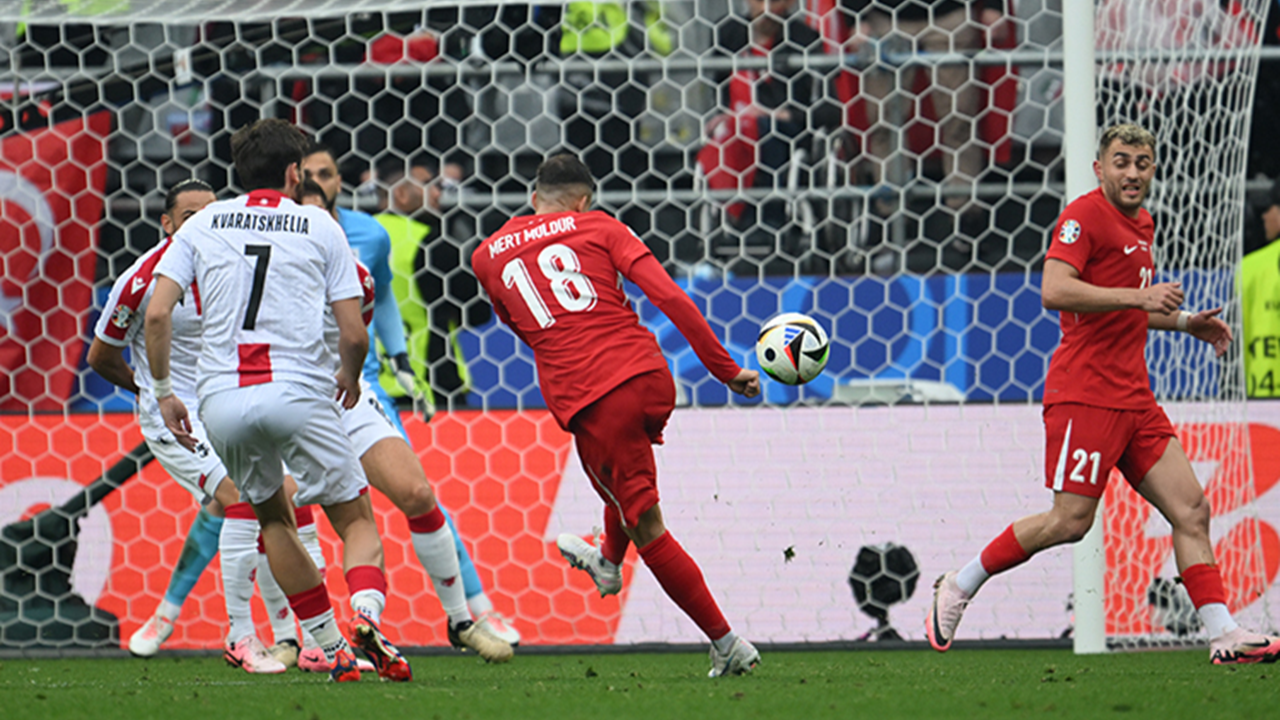 EURO 2024'ün 'en güzel golü'nde Mert Müldür imzası