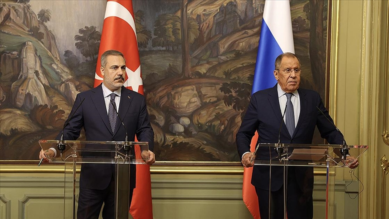 Dışişleri Bakanı Hakan Fidan, Rus mevkidaşı Sergey Lavrov ile görüştü